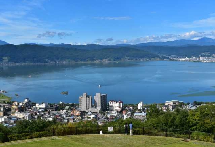 諏訪湖 長野県諏訪市のおすすめ観光スポット レジャー 旅色